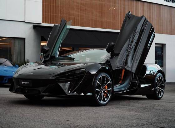 MCLAREN ARTURA 3.0 V6 BITURBO HYBRID SSG MCLAREN ARTURA 3.0 V6 BITURBO HYBRID SSG